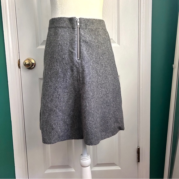 Tahari Gray Wool Sweater A-line Skirt Small - Picture 2 of 7